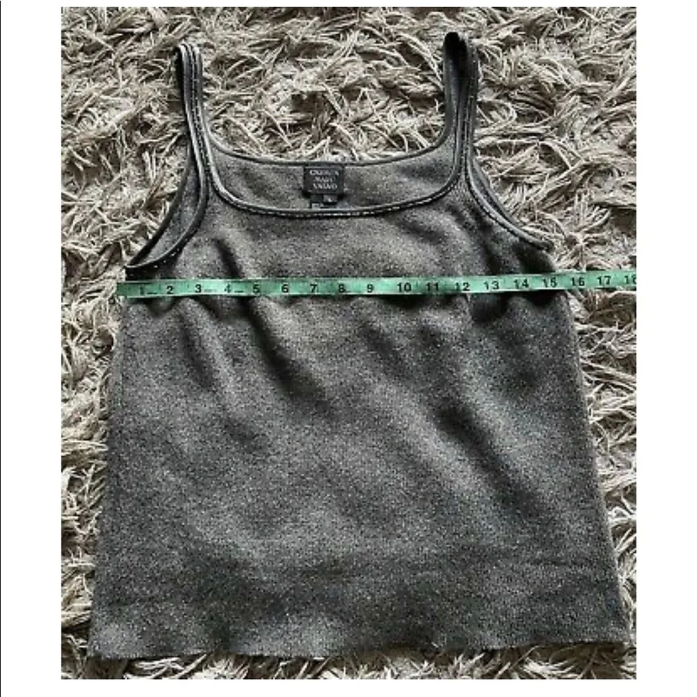 CARMEN MARC VALVO Signature Cashmere Tank Top - Picture 3 of 4